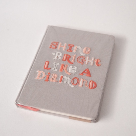 Print Fresh Cotton Embroidered Journal - Picture 4 of 7